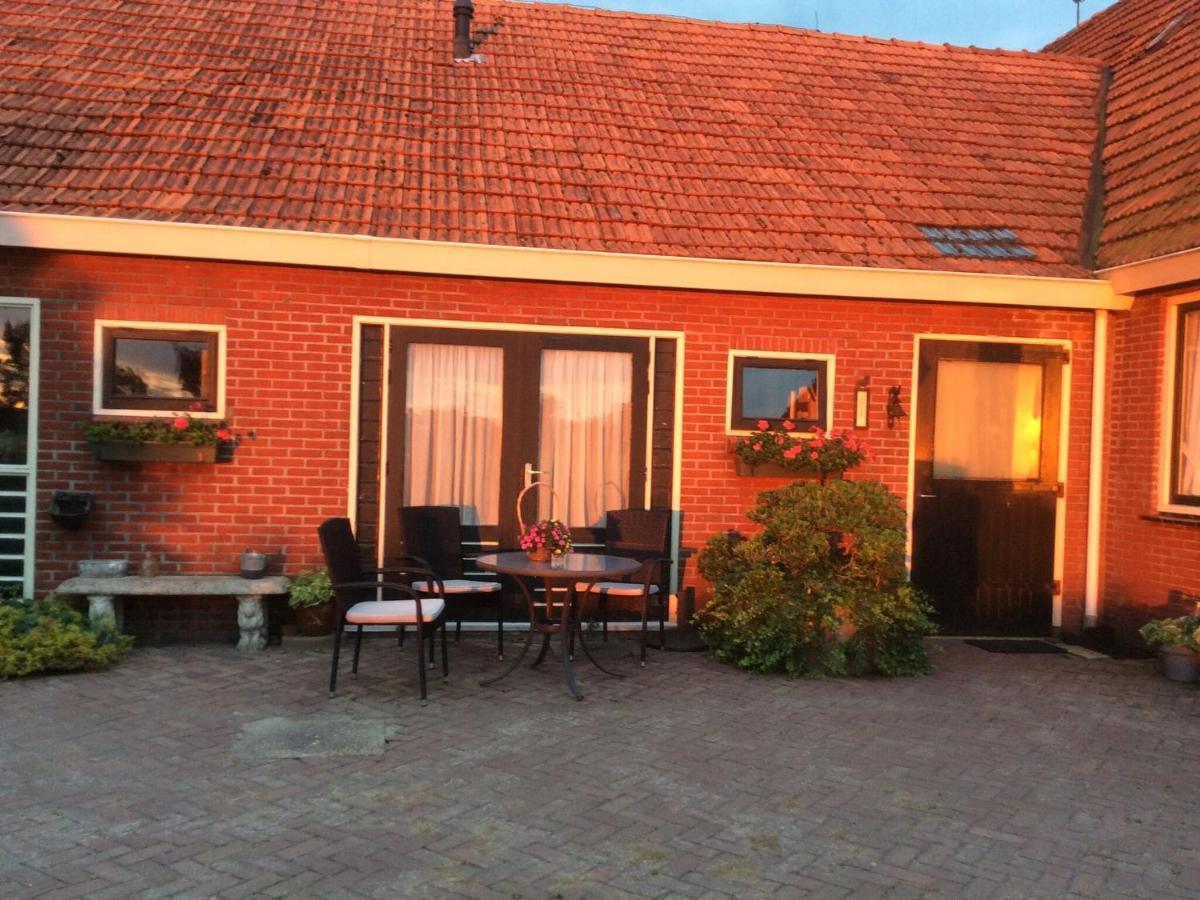 Fine Holiday Home In Donkerbroek Exterior foto
